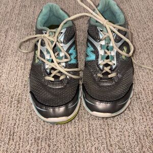 Fila Women's Charcoal and Aqua Athletic Shoes